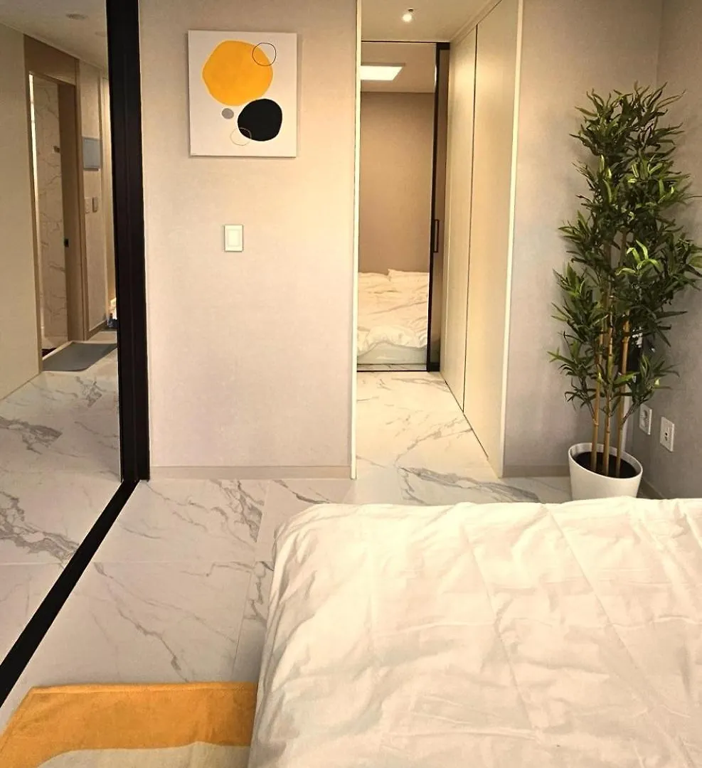 Apartment Msstay Seoul South Korea